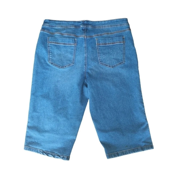 Gloria Vanderbilt Cropped  Walking Shorts Blue Denim Skimmer High Rise Fit 14 - Picture 6 of 9